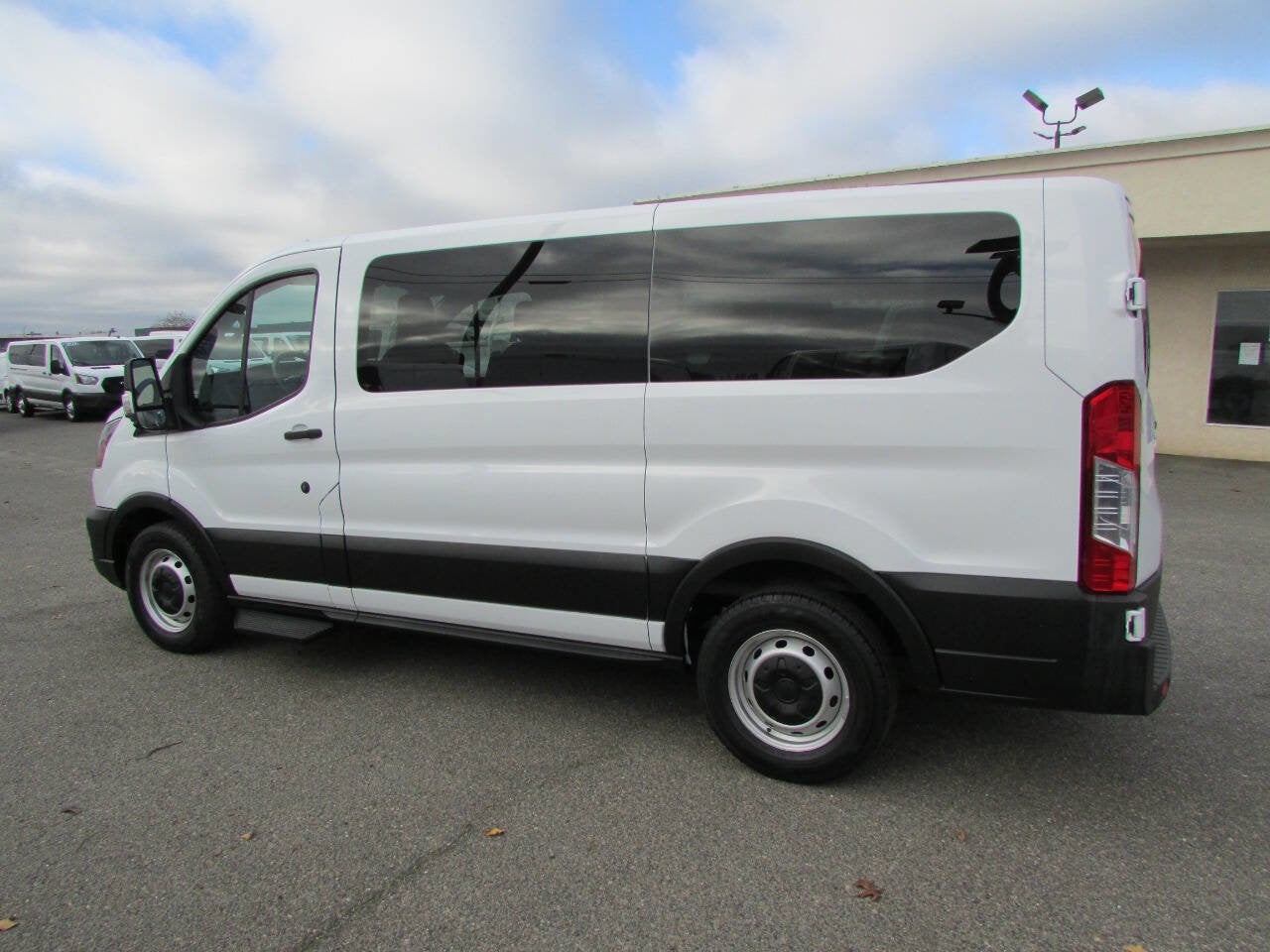 2020 Ford Transit Passenger Wagon 150 XL 3dr SWB Low Roof Passenger Van