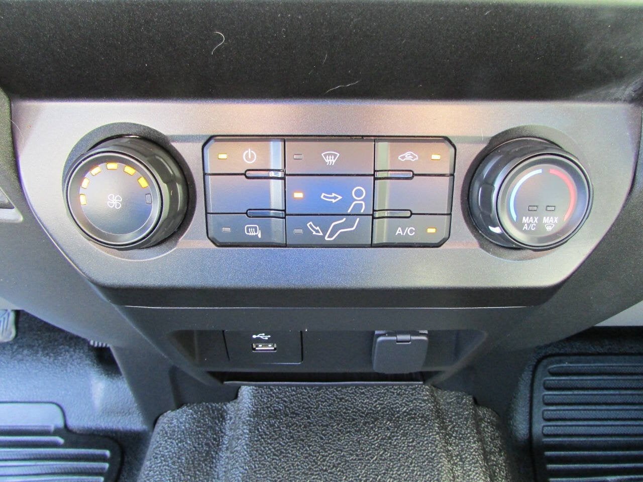 2021 Ford Super Duty F-250 SRW XL 4x2 4dr SuperCab 6.8 ft. SB Pickup