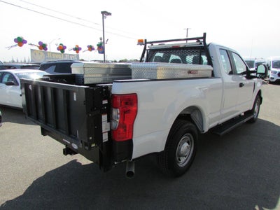2021 Ford Super Duty F-250 SRW XL 4x2 4dr SuperCab 6.8 ft. SB Pickup