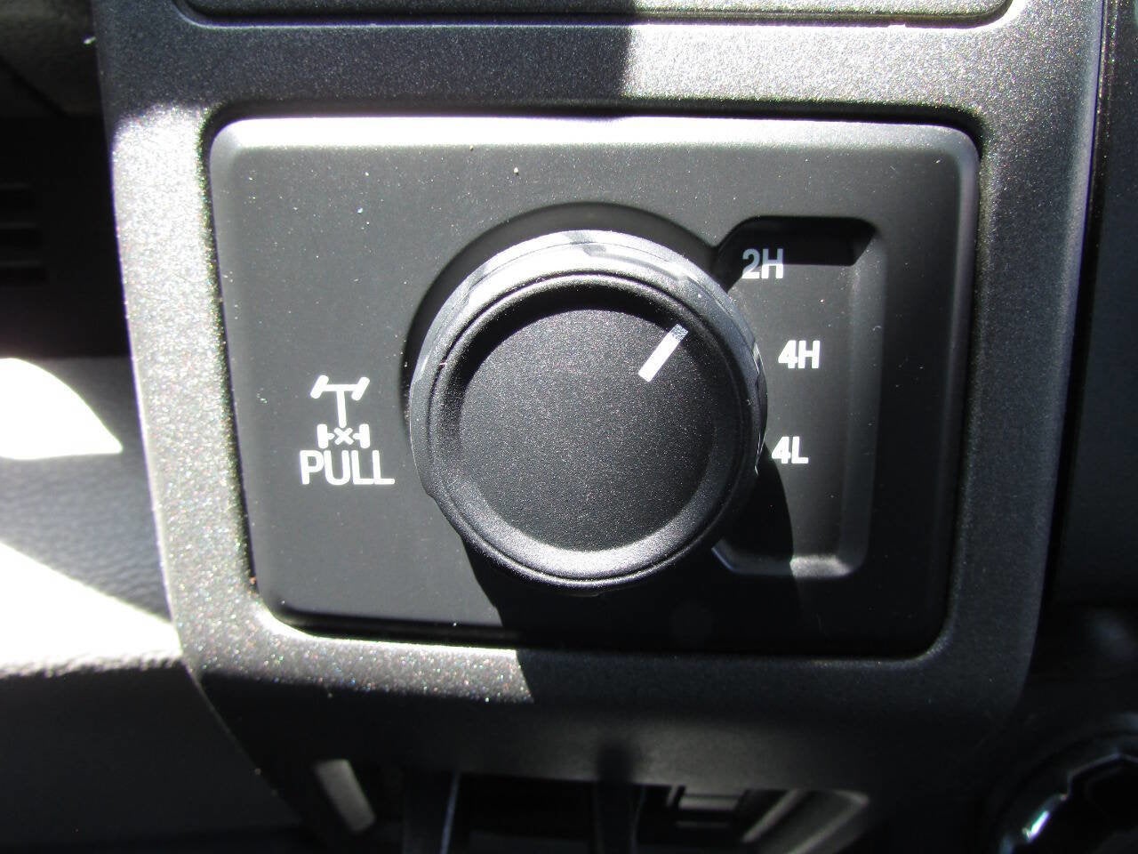 2021 Ford Super Duty F-250 SRW XL 4x4 4dr Crew Cab 8 ft. LB Pickup