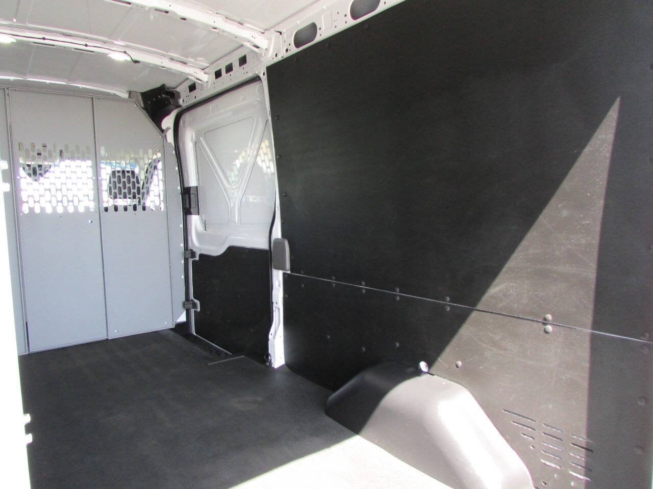2024 Ford Transit Cargo Van 250 3dr LWB Medium Roof Cargo Van