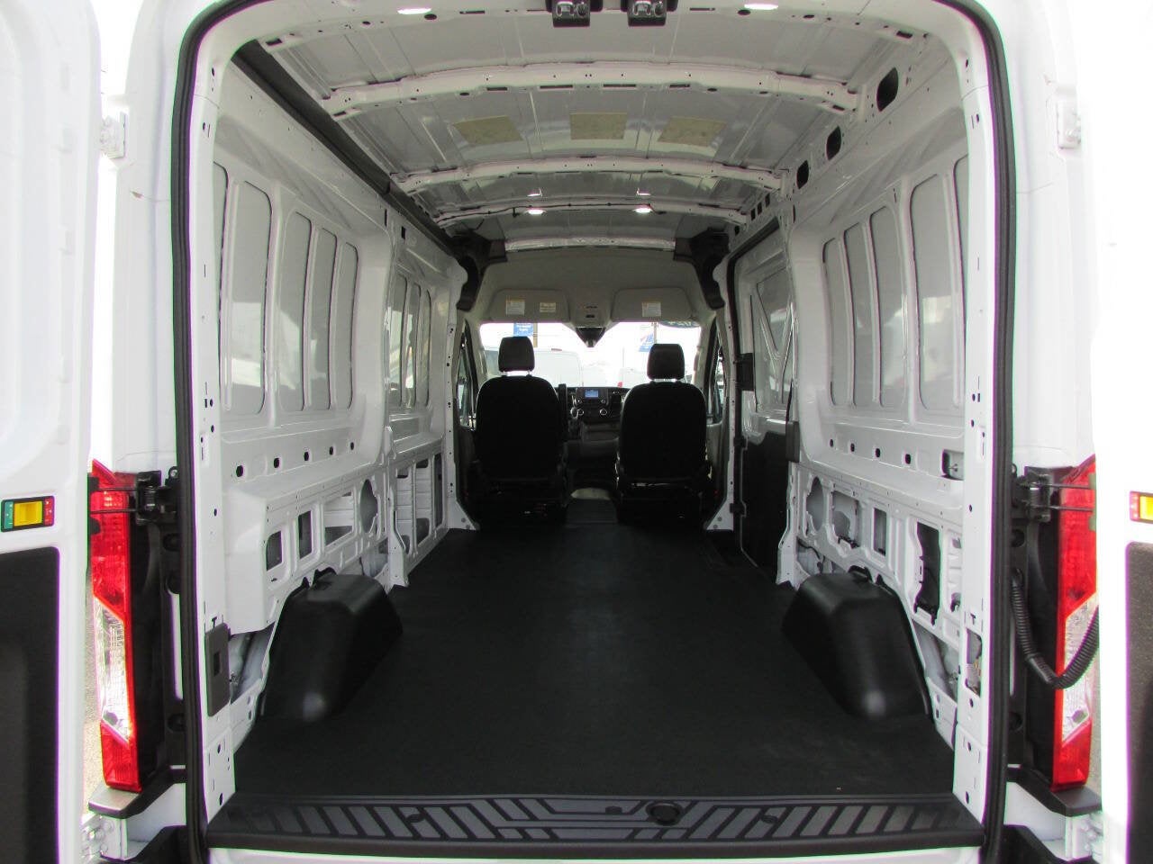 2024 Ford Transit Cargo Van 250 3dr LWB Medium Roof Cargo Van