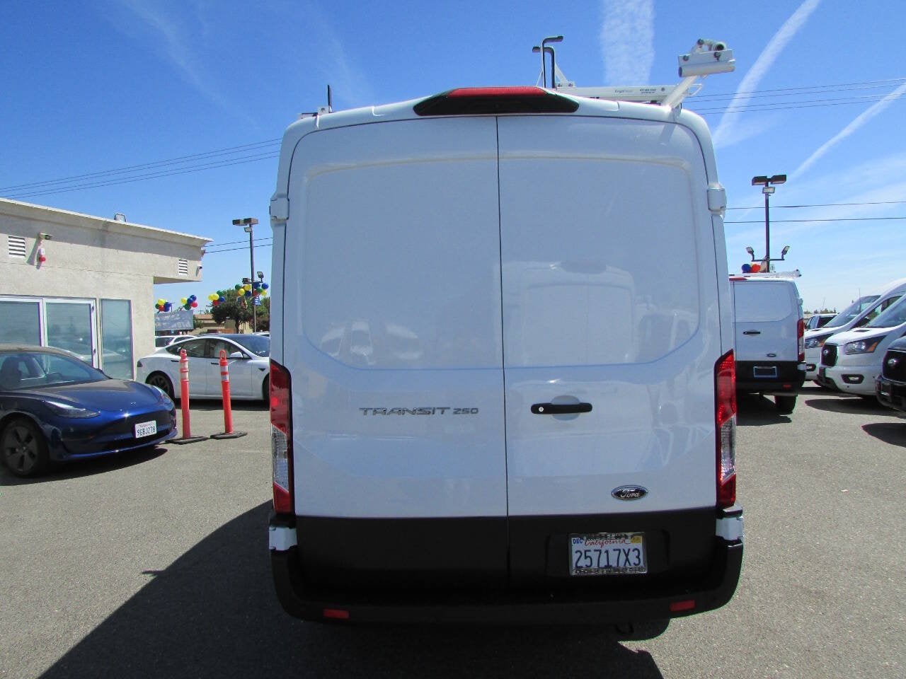 2023 Ford Transit Cargo Van 250 3dr SWB Medium Roof Cargo Van