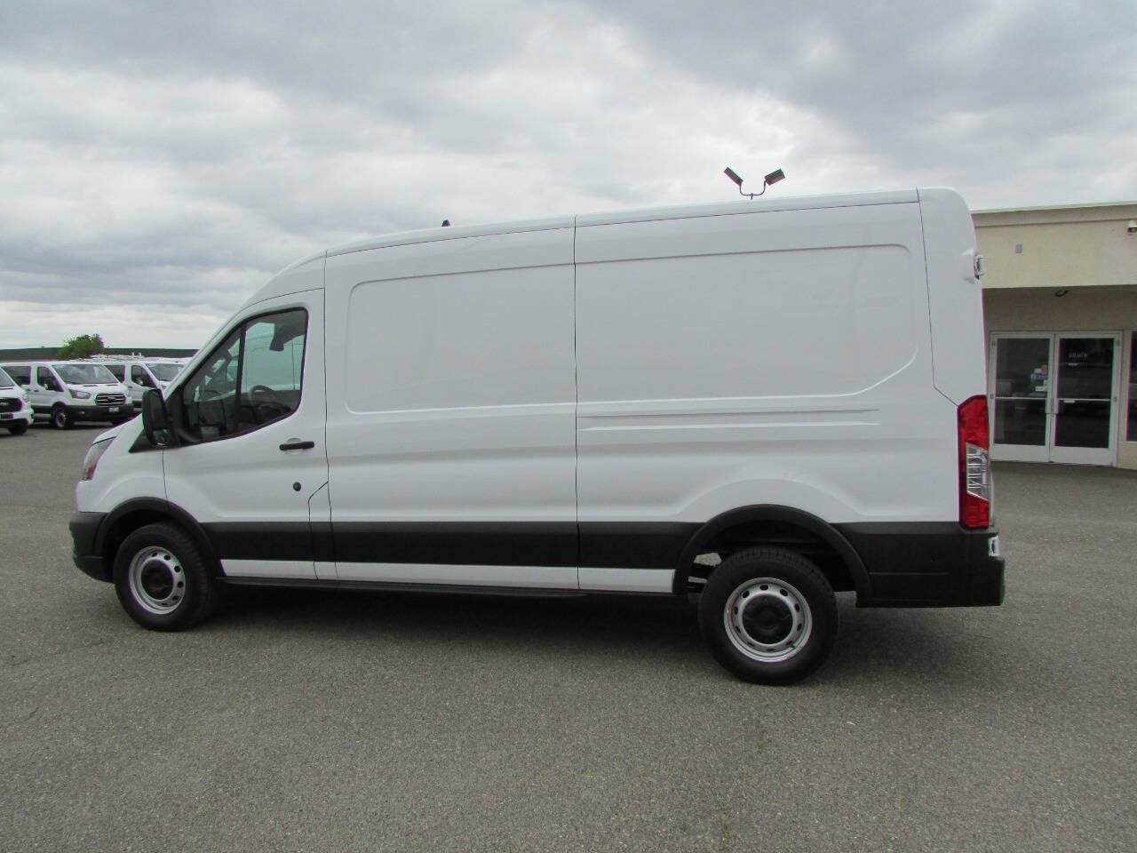 2023 Ford Transit Cargo Van 250 3dr LWB Medium Roof Cargo Van