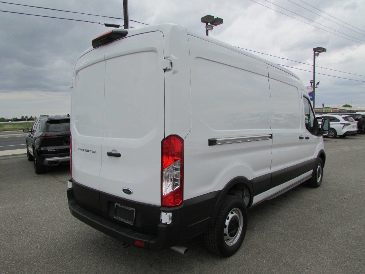 2023 Ford Transit Cargo Van 250 3dr LWB Medium Roof Cargo Van
