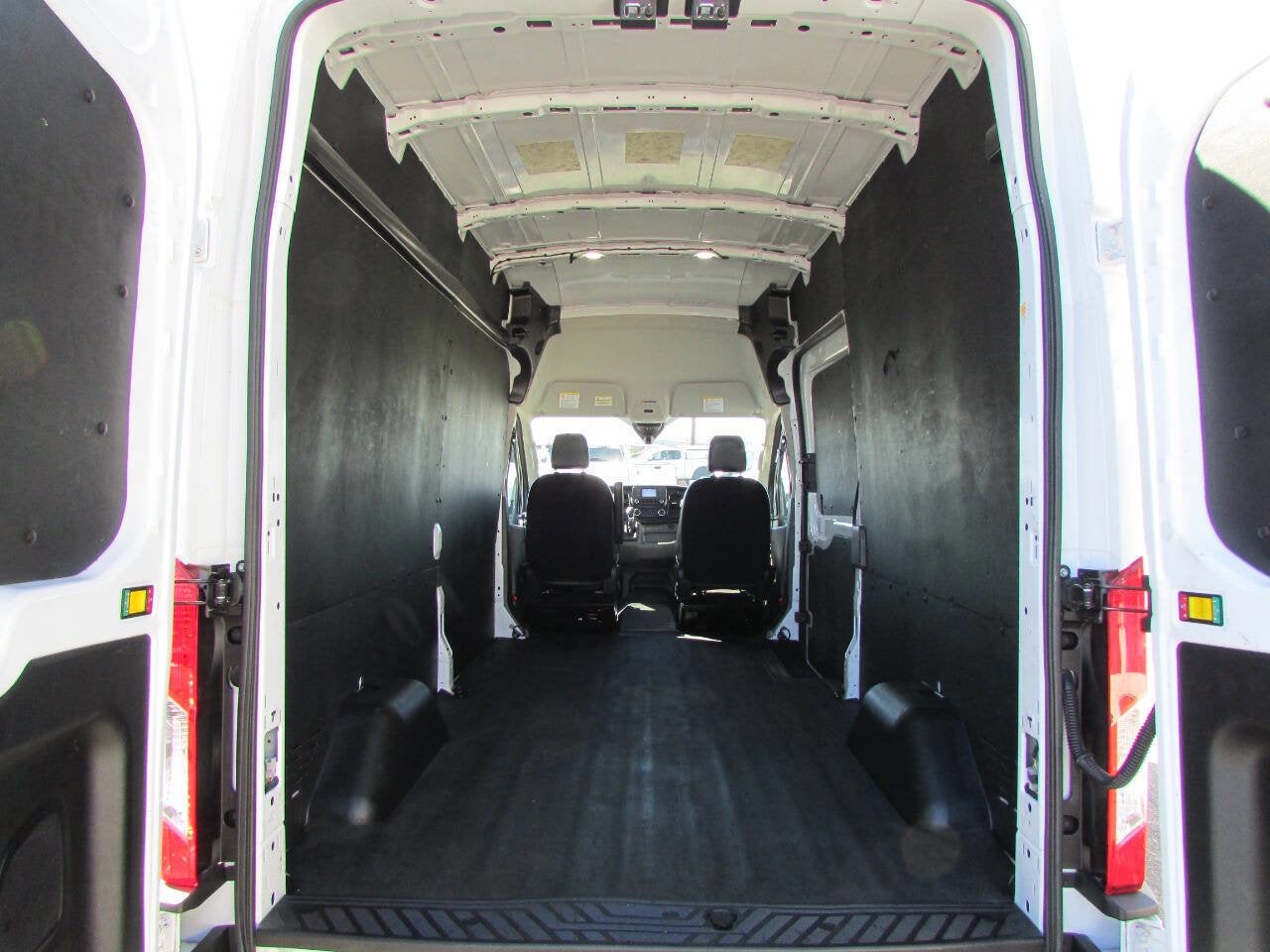 2023 Ford Transit Cargo Van 250 3dr LWB High Roof Cargo Van