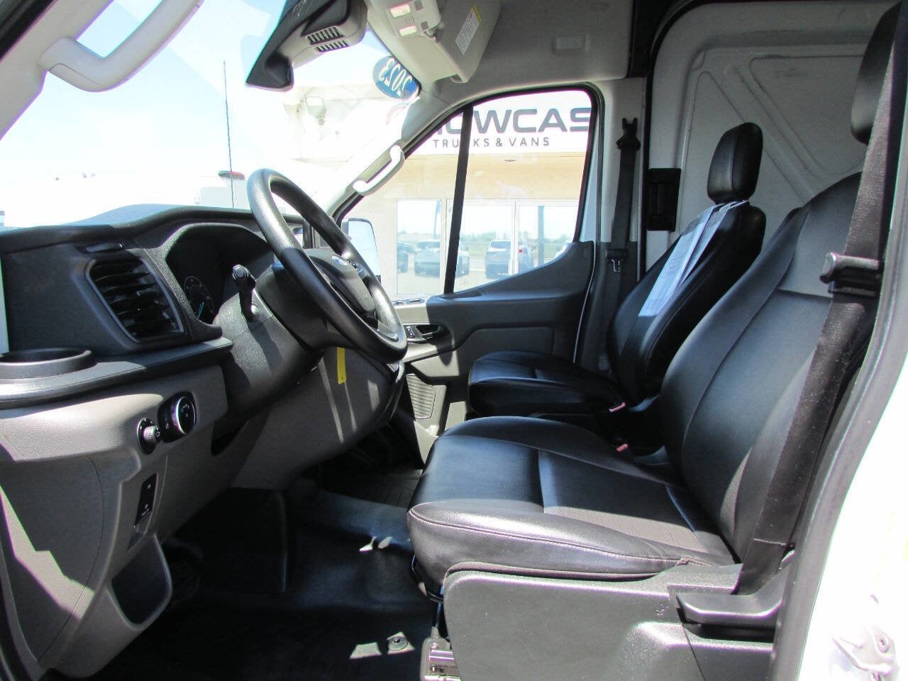 2023 Ford Transit Cargo Van 250 AWD 3dr LWB Medium Roof Cargo Van