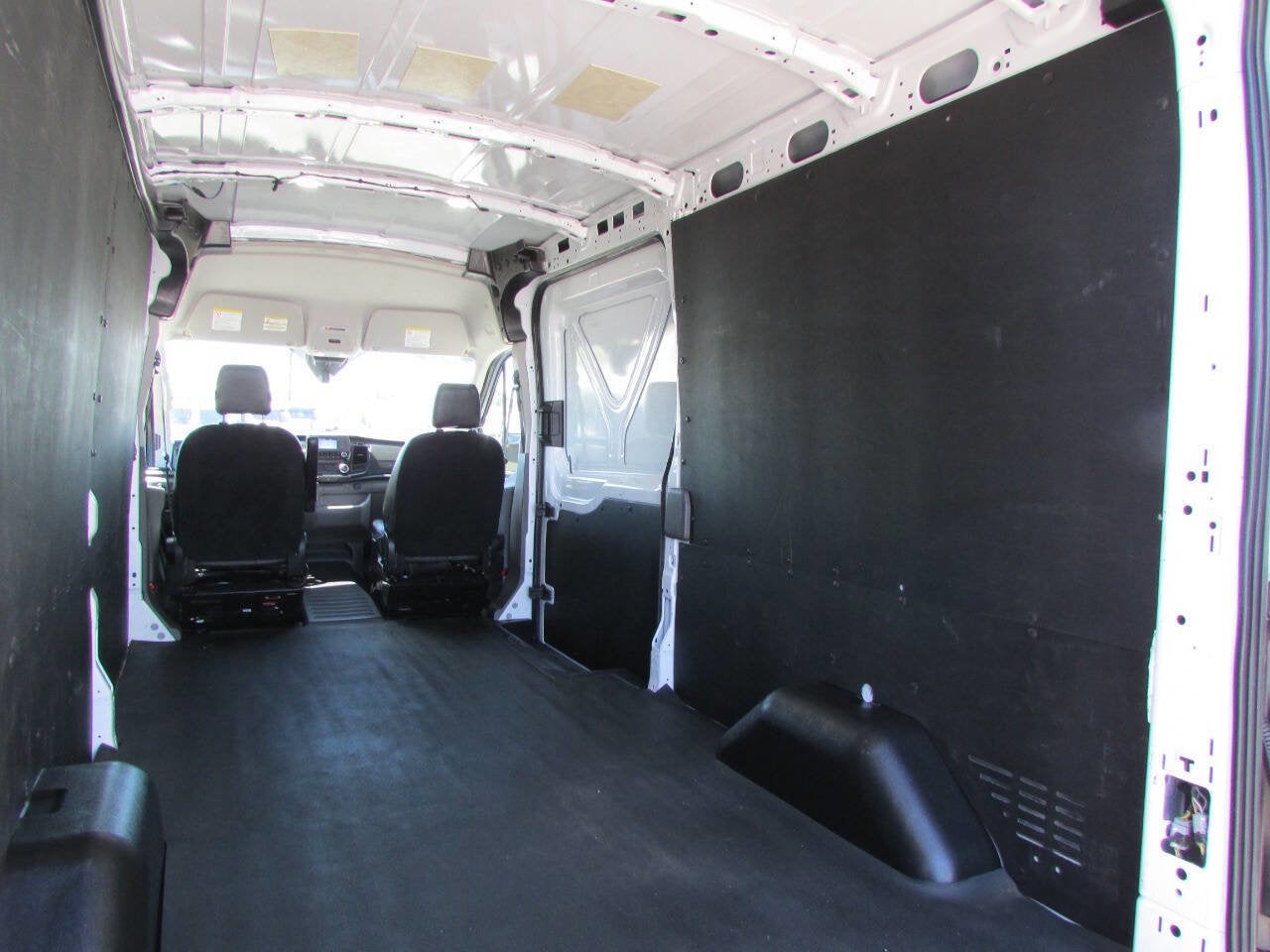 2023 Ford Transit Cargo Van 250 AWD 3dr LWB Medium Roof Cargo Van