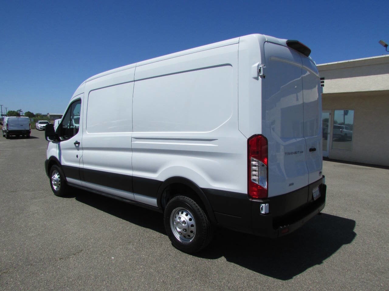 2023 Ford Transit Cargo Van 250 AWD 3dr LWB Medium Roof Cargo Van