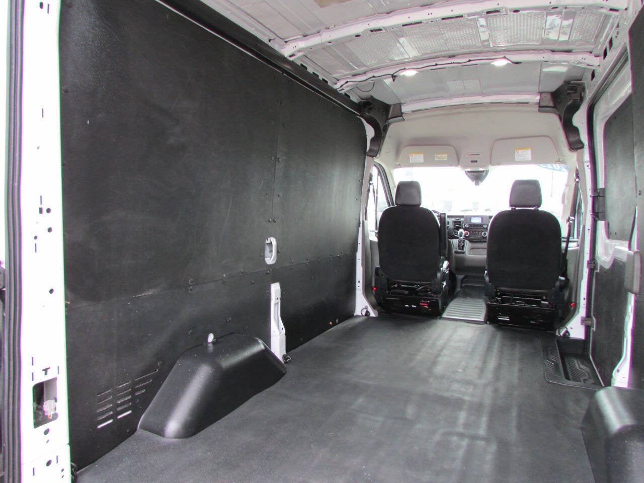2023 Ford Transit Cargo Van 250 AWD 3dr SWB Medium Roof Cargo Van