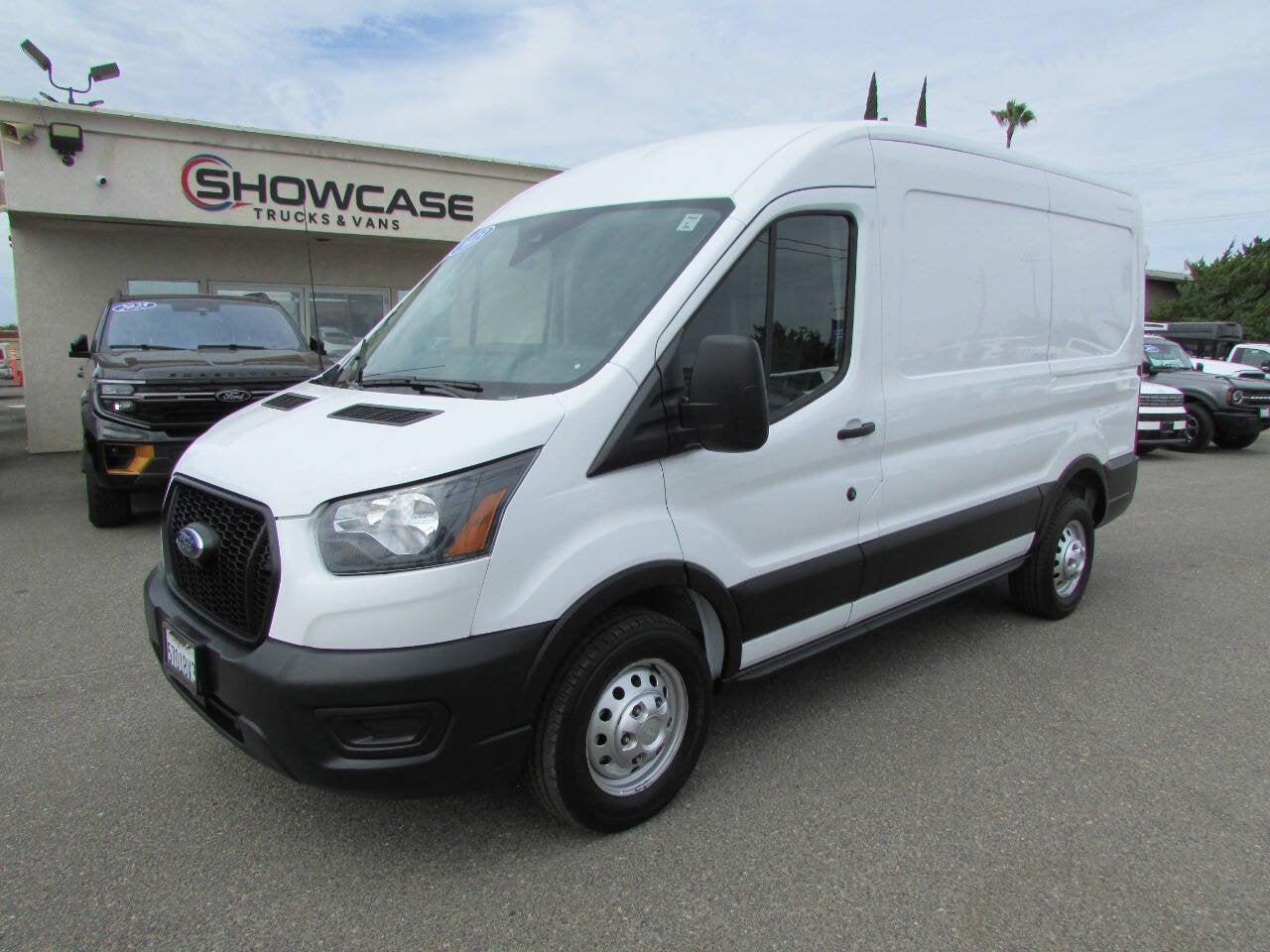 2023 Ford Transit Cargo Van 250 AWD 3dr SWB Medium Roof Cargo Van