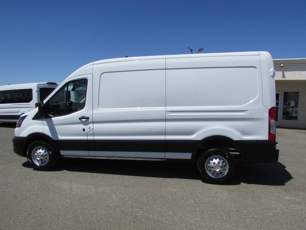 2023 Ford Transit Cargo Van 250 AWD 3dr LWB Medium Roof Cargo Van