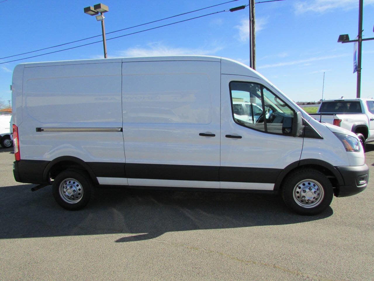2023 Ford Transit Cargo Van 250 AWD 3dr LWB Medium Roof Cargo Van