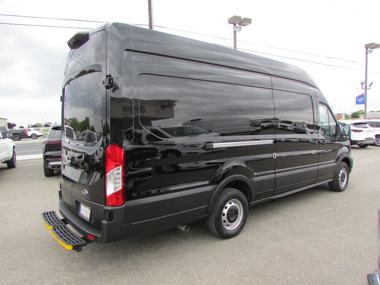 2023 Ford Transit Cargo Van 250 3dr LWB High Roof Extended Cargo Van