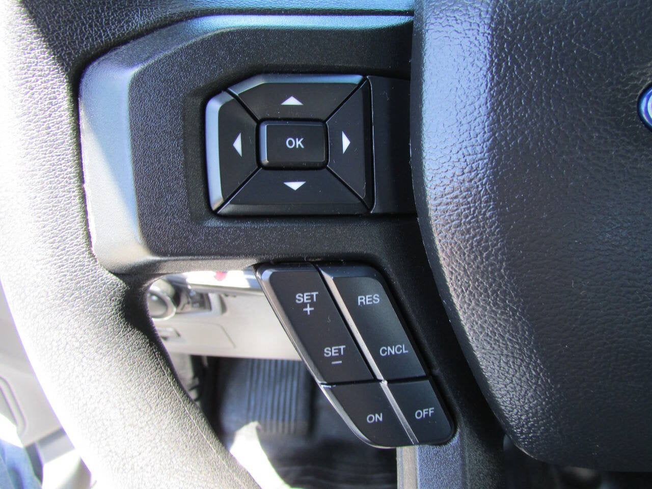 2020 Ford F-150 XL 4x2 4dr SuperCrew 5.5 ft. SB