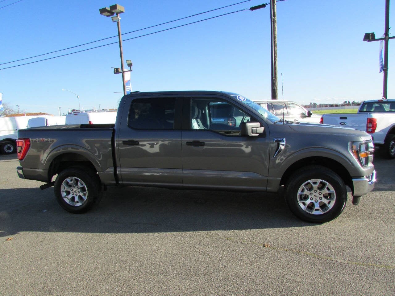 2023 Ford F-150 XLT 4x4 4dr SuperCrew 5.5 ft. SB
