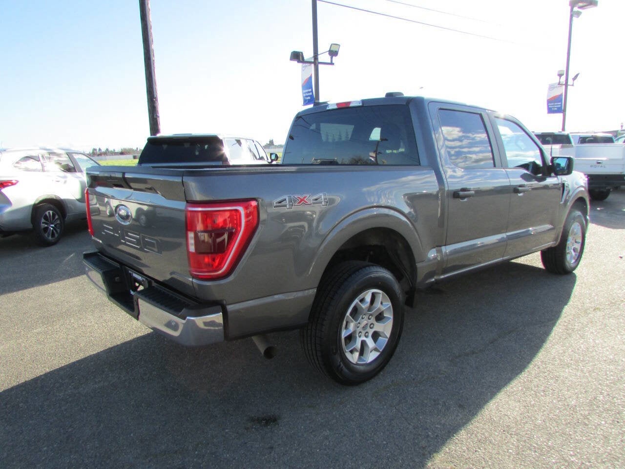 2023 Ford F-150 XLT 4x4 4dr SuperCrew 5.5 ft. SB