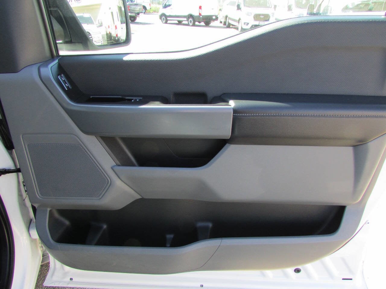 2023 Ford F-150 XLT 4x4 4dr SuperCrew 5.5 ft. SB