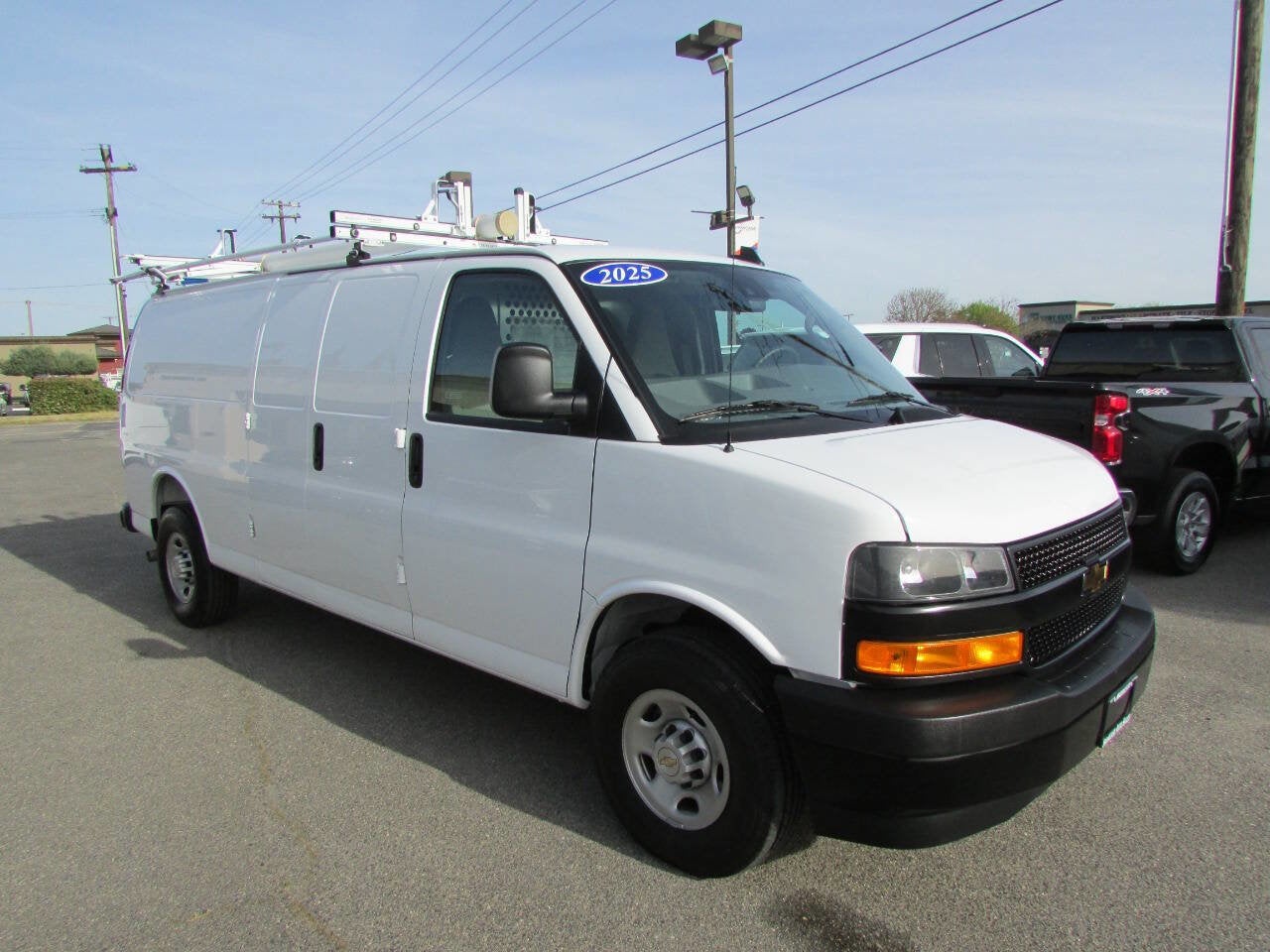 2025 Chevrolet Express Cargo Van 2500 3dr Extended Cargo Van
