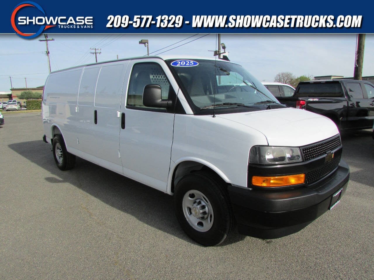 2025 Chevrolet Express Cargo Van 2500 3dr Extended Cargo Van