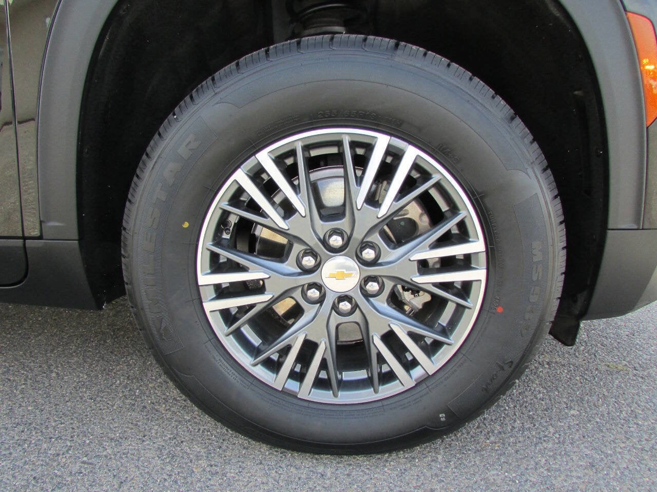 2025 Chevrolet Traverse FWD LT