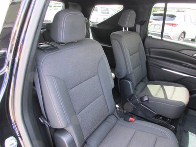 2025 Chevrolet Traverse FWD LT