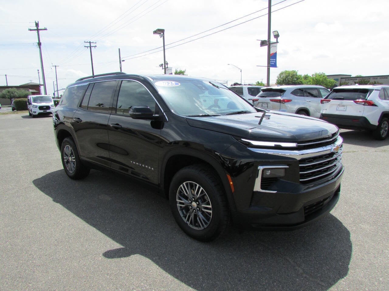 2025 Chevrolet Traverse FWD LT
