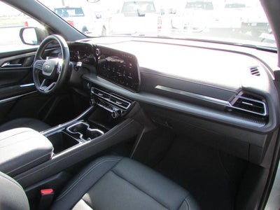 2025 Chevrolet Traverse AWD LT