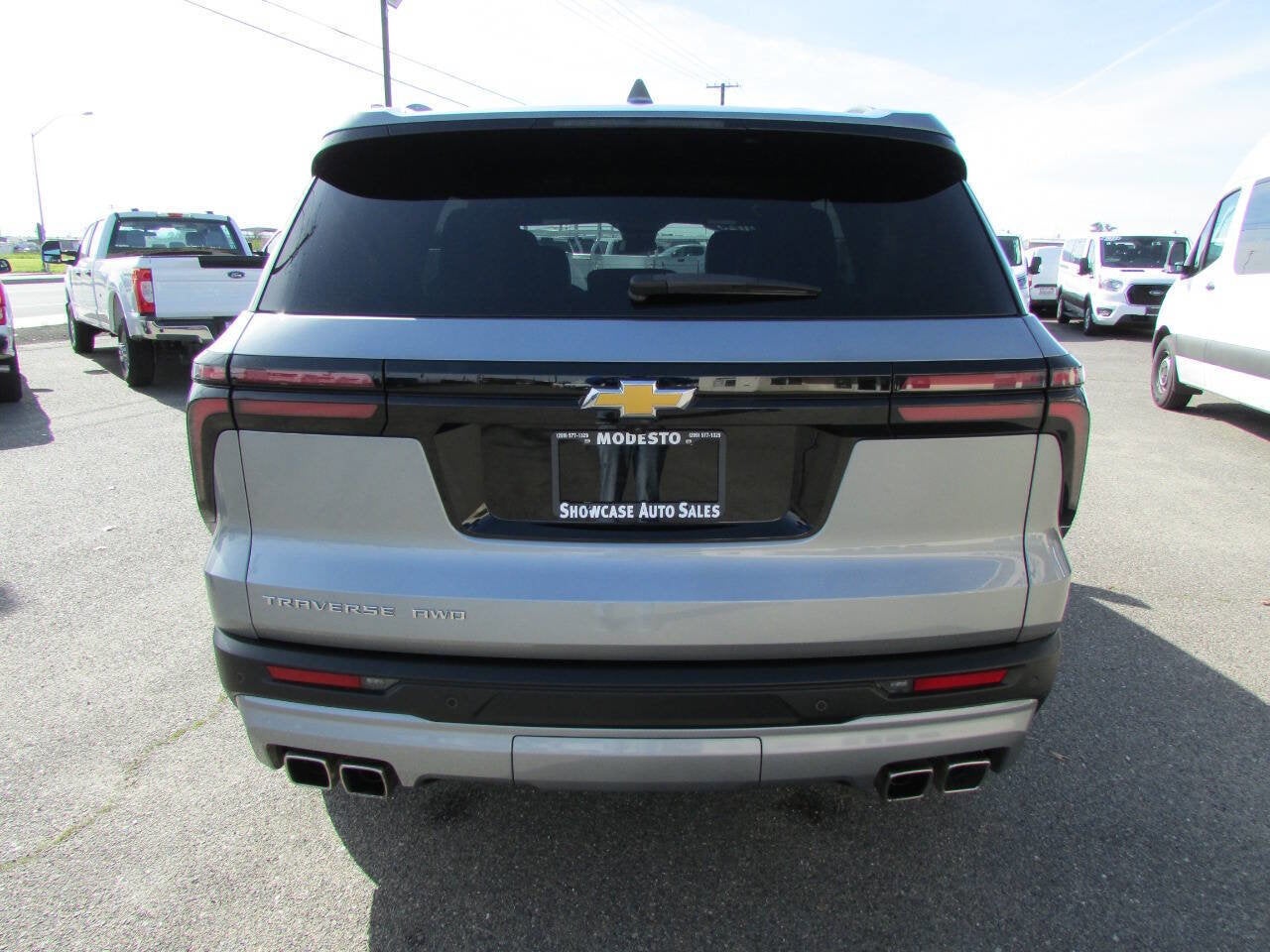 2025 Chevrolet Traverse AWD LT