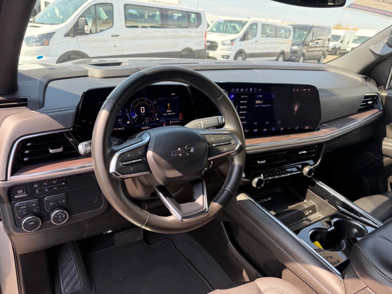 2025 Chevrolet Suburban Z71
