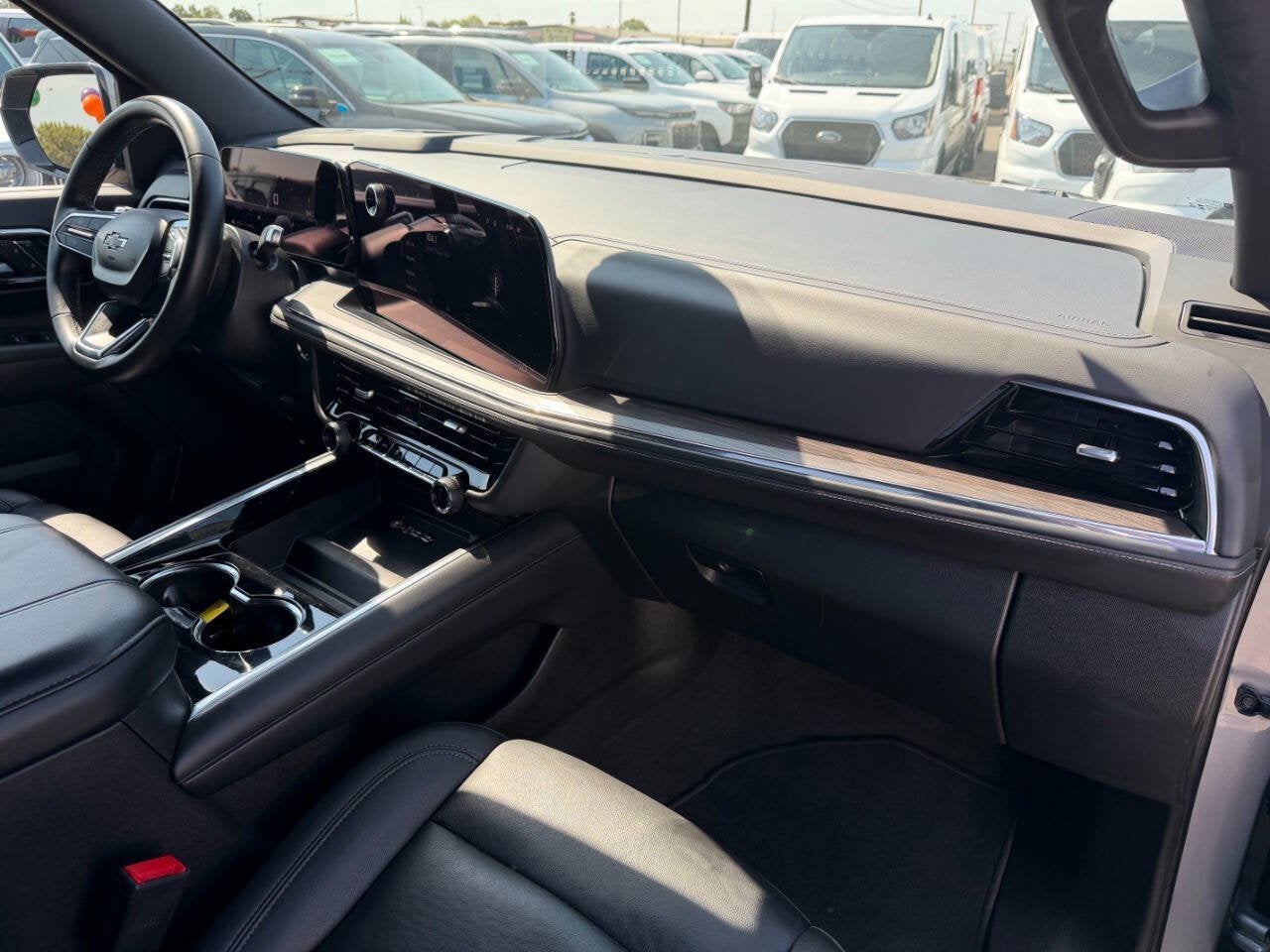 2025 Chevrolet Suburban Z71
