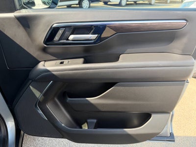 2025 Chevrolet Suburban Z71