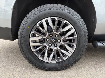 2025 Chevrolet Suburban Z71
