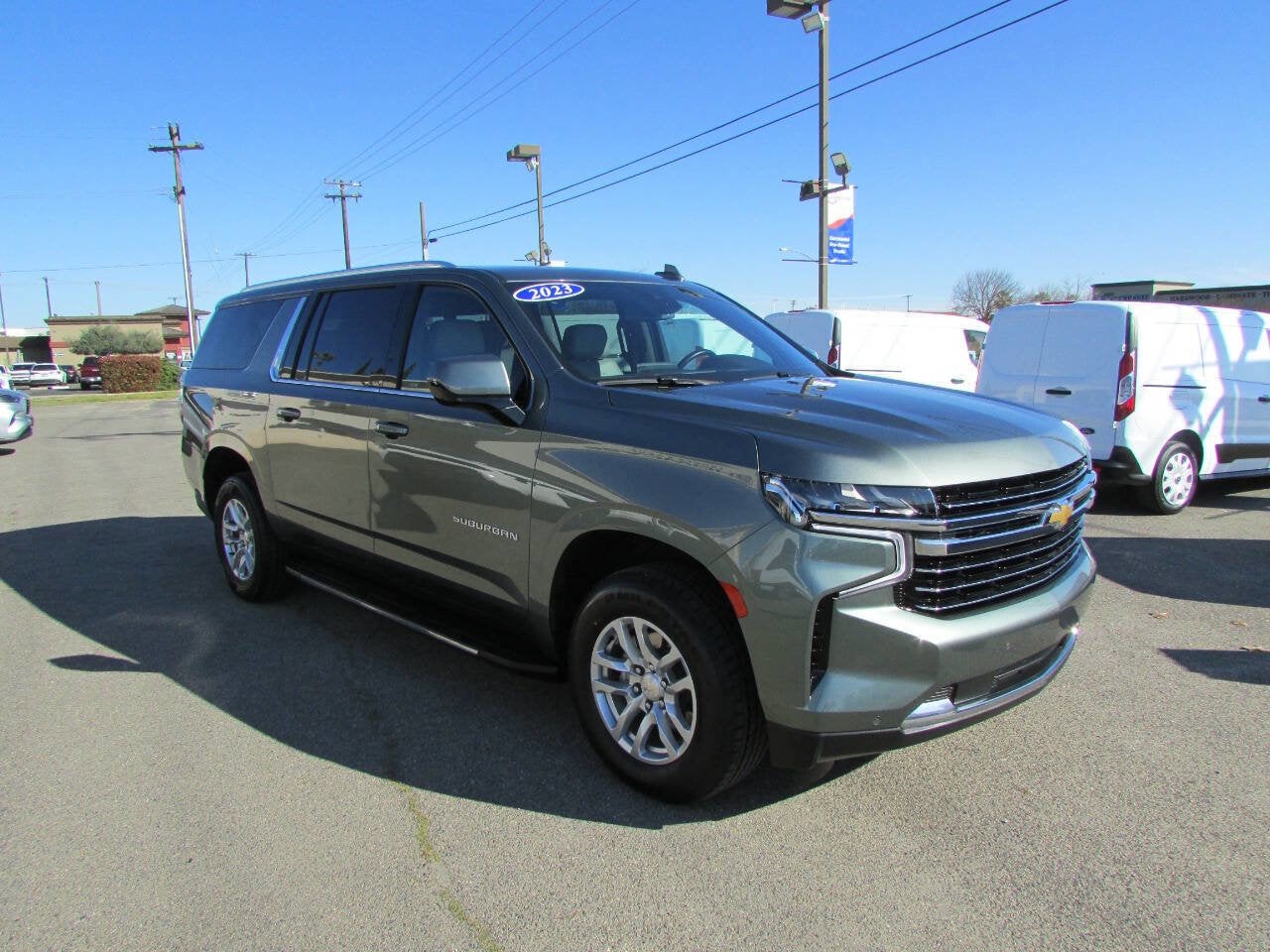 2023 Chevrolet Suburban LT
