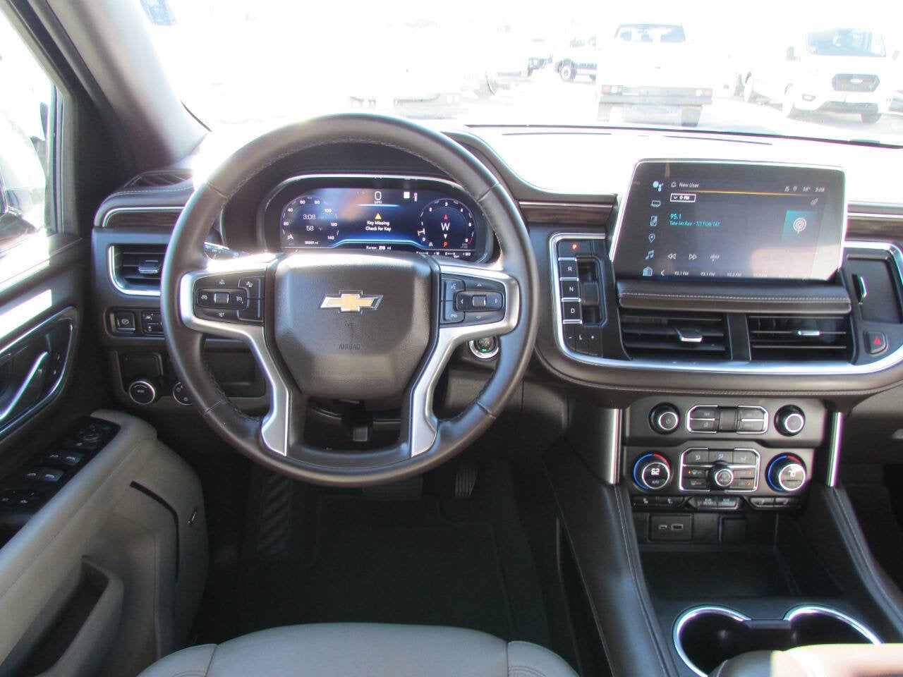 2023 Chevrolet Suburban LT