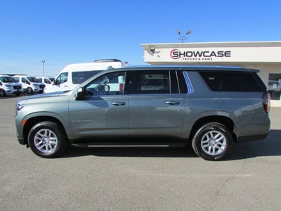 2023 Chevrolet Suburban LT