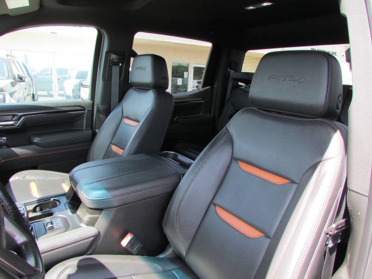 2025 GMC Sierra 1500 AT4