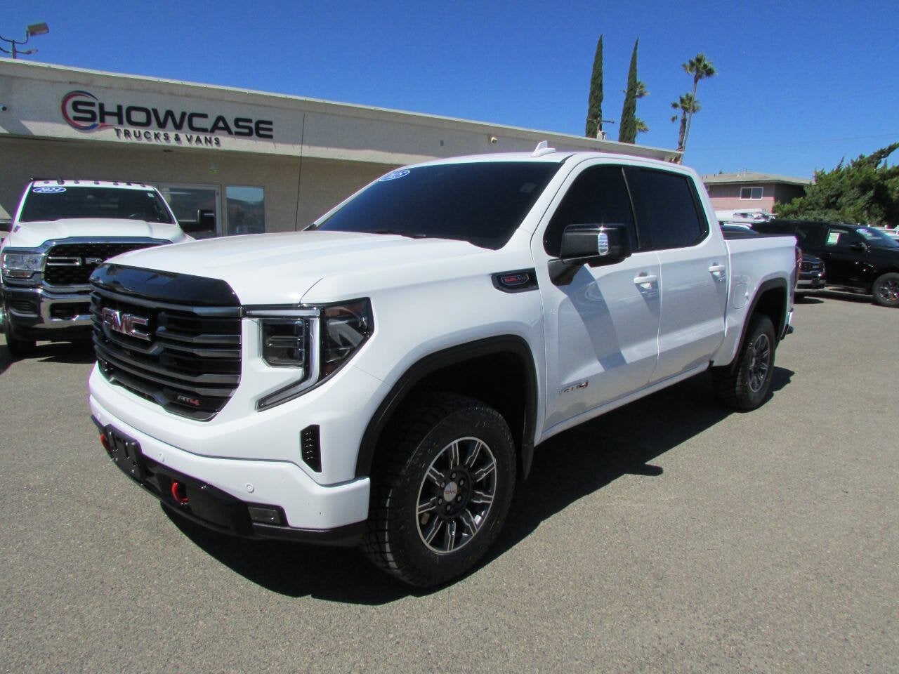 2025 GMC Sierra 1500 AT4