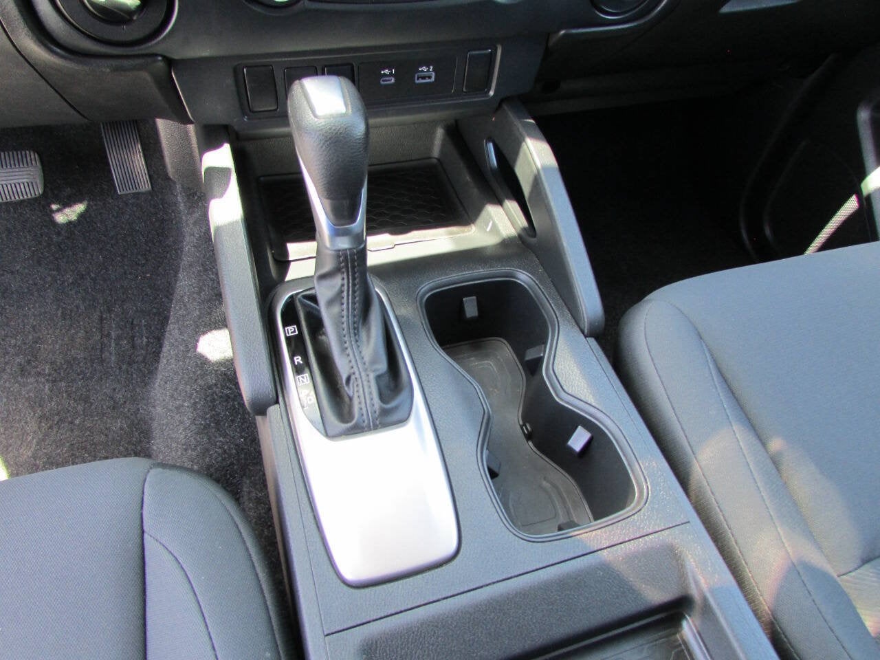 2023 Nissan Frontier S