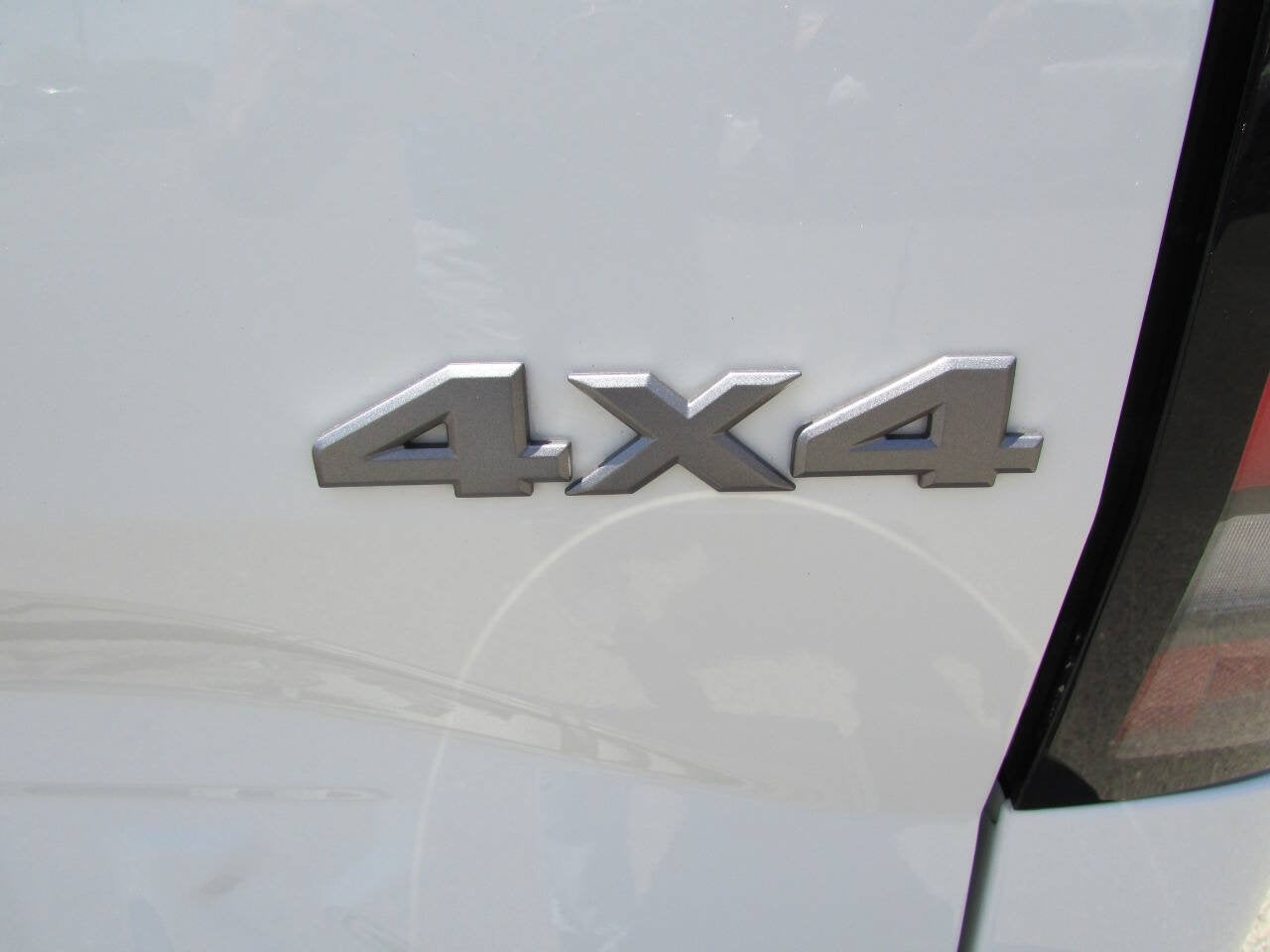2023 Nissan Frontier S