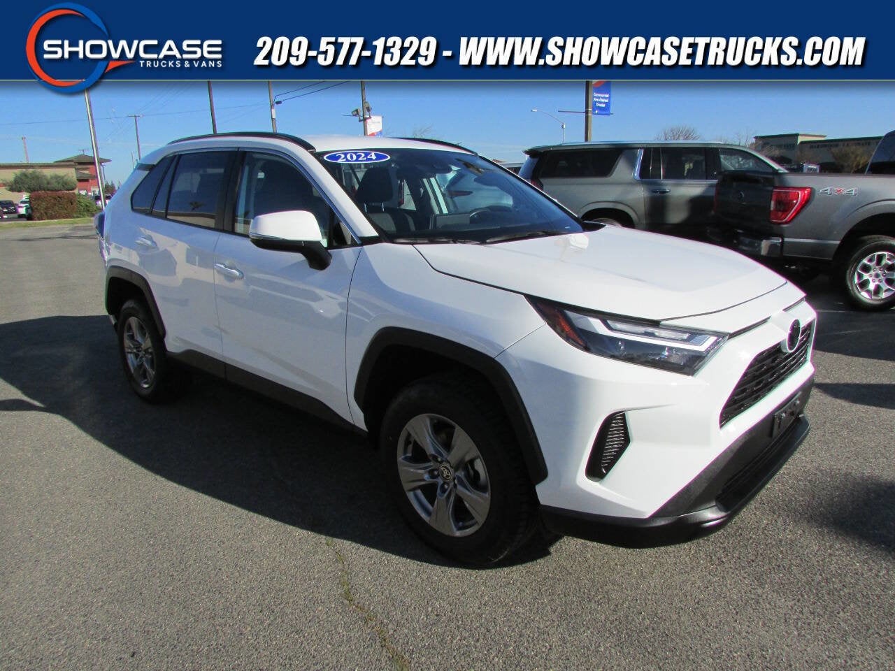 2024 Toyota RAV4 XLE