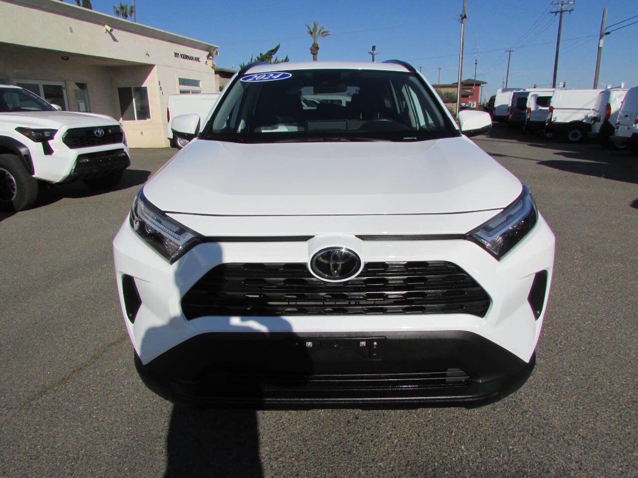 2024 Toyota RAV4 XLE