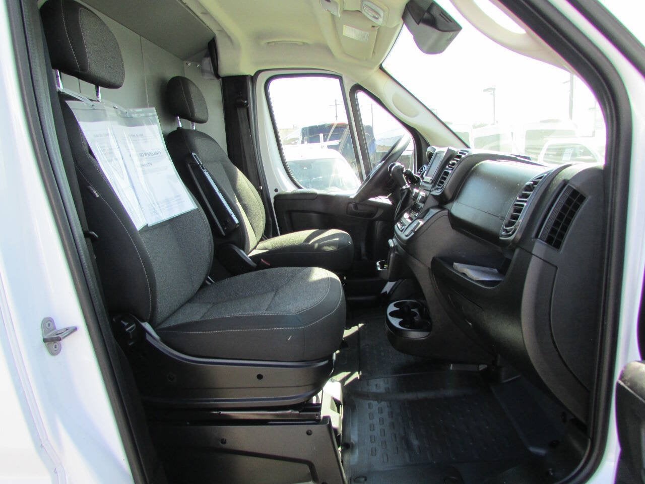 2023 RAM ProMaster Cargo Van 1500 136 WB 3dr High Roof Cargo Van
