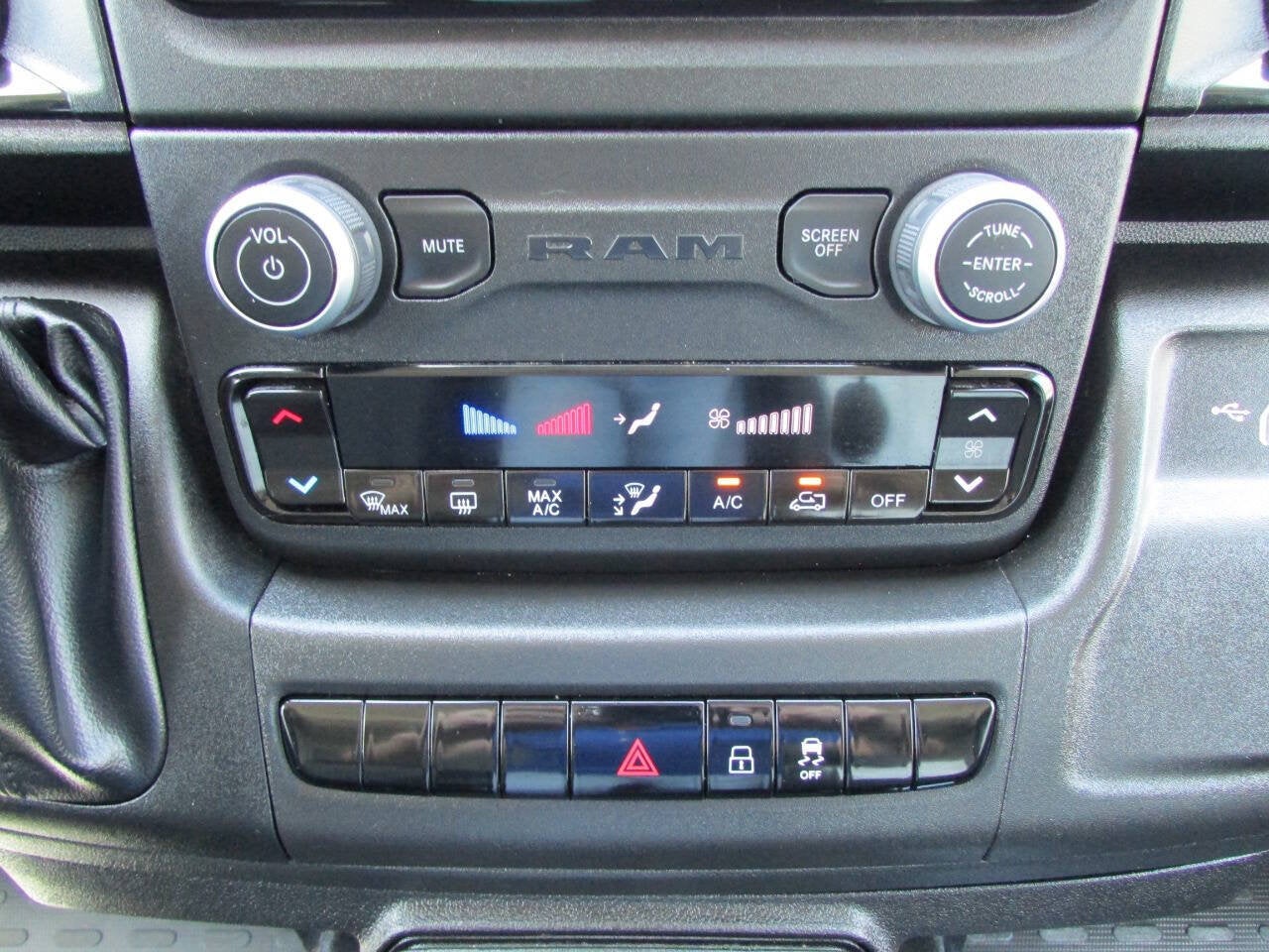 2023 RAM ProMaster Cargo Van 1500 136 WB 3dr High Roof Cargo Van