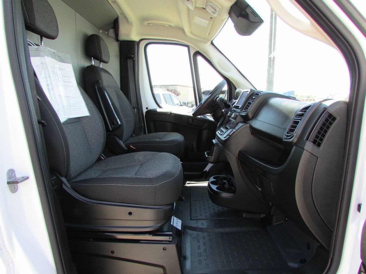 2023 RAM ProMaster Cargo Van 1500 136 WB 3dr High Roof Cargo Van