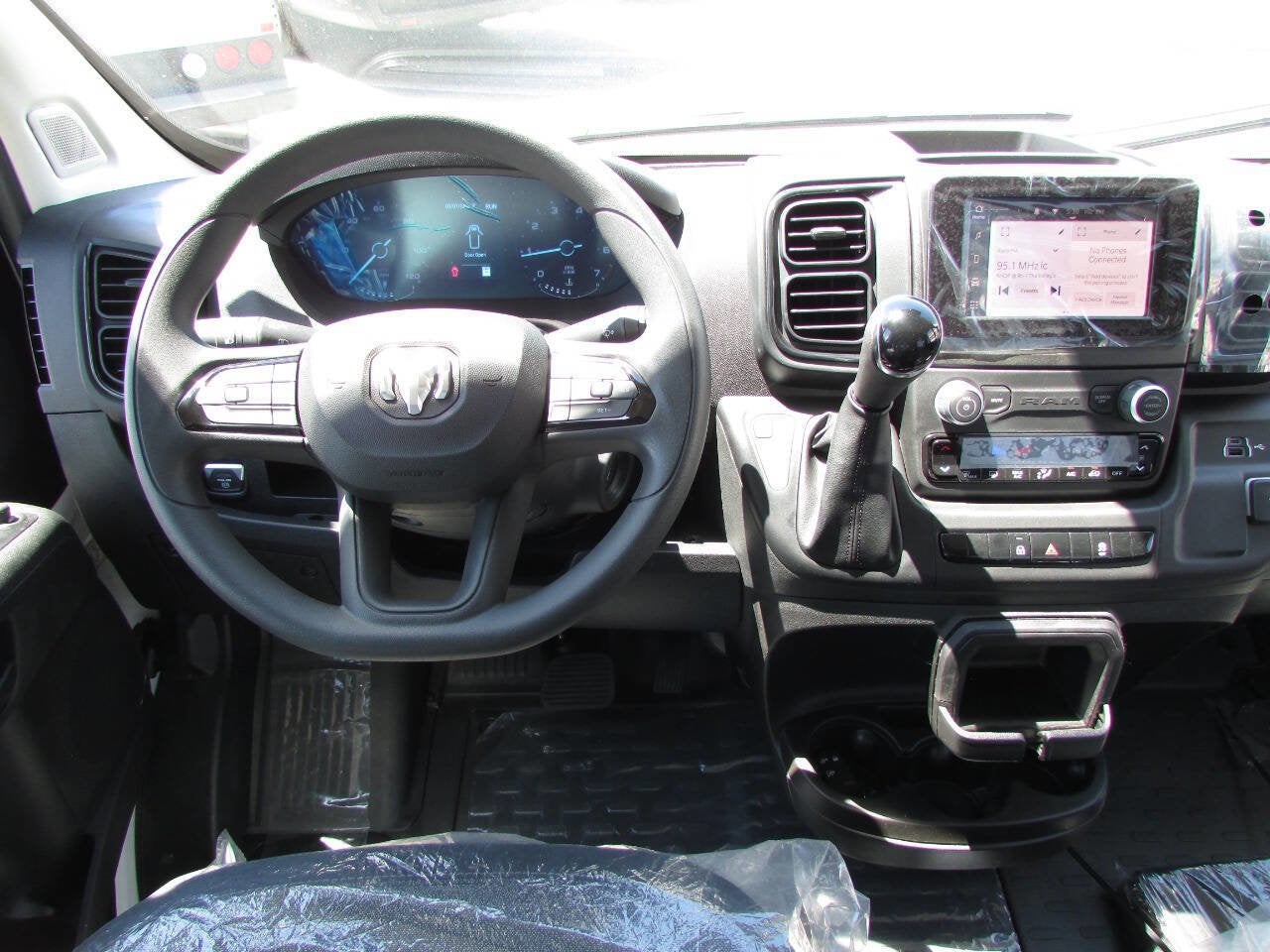 2025 RAM ProMaster Cargo Van Tradesman