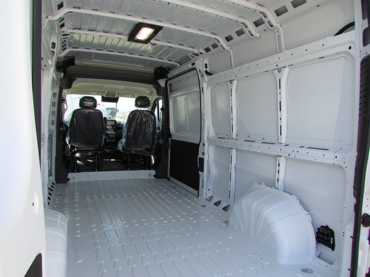 2025 RAM ProMaster Cargo Van Tradesman