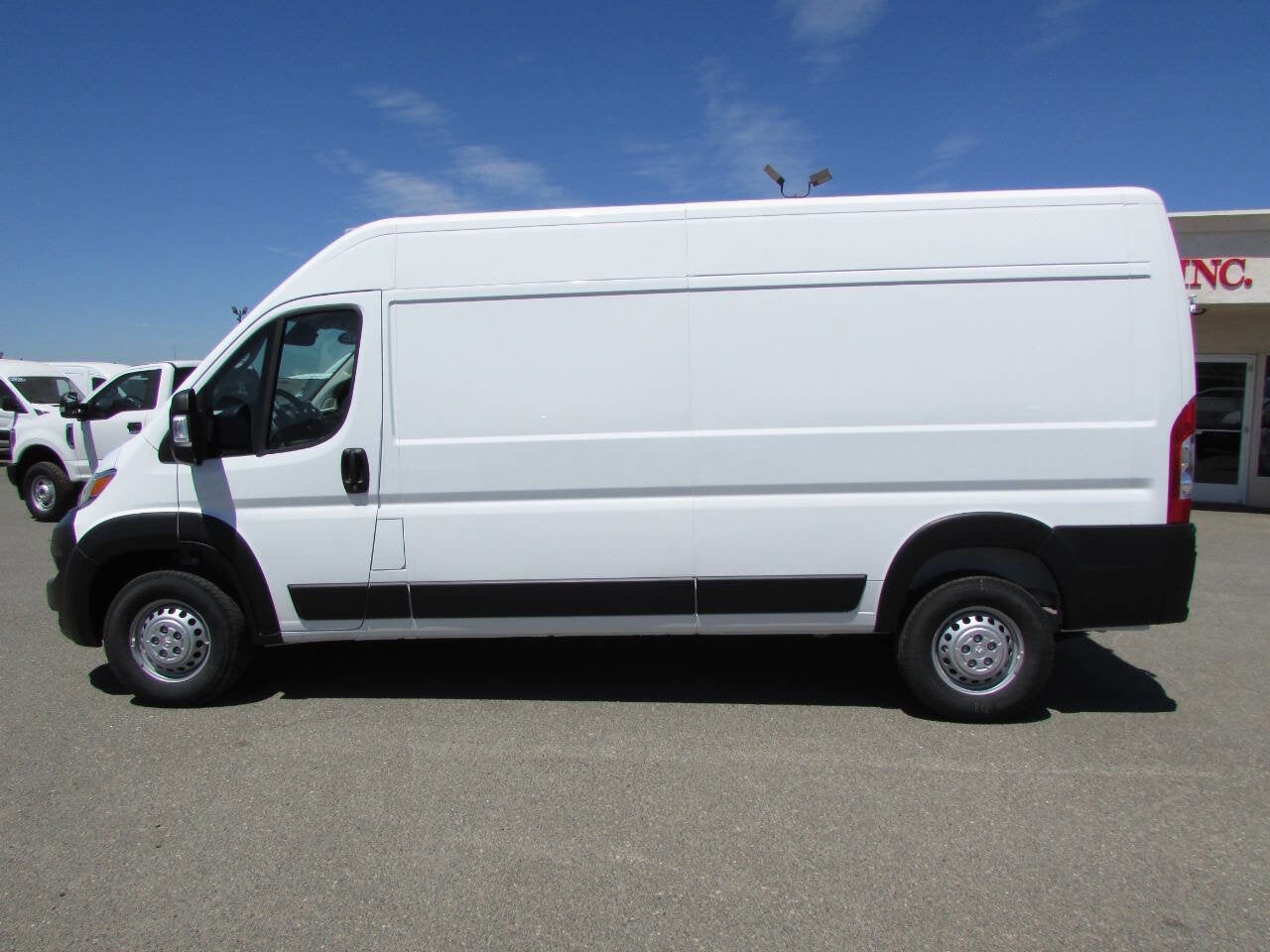 2025 RAM ProMaster Cargo Van Tradesman