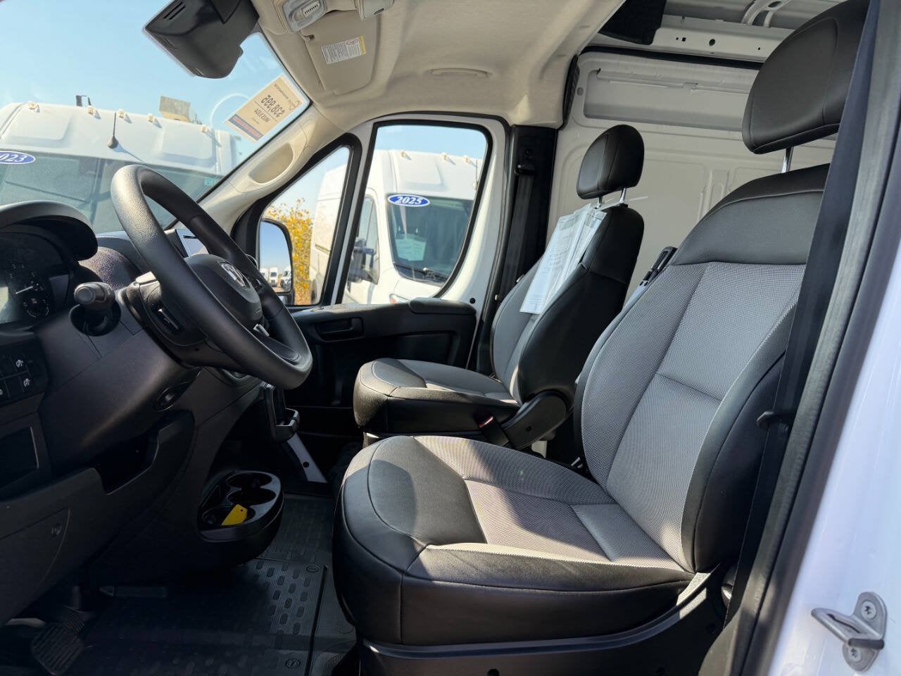 2026 RAM ProMaster Cargo Van Tradesman
