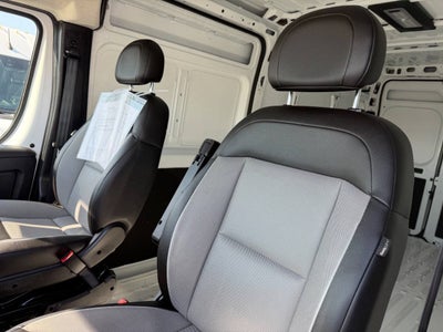 2026 RAM ProMaster Cargo Van Tradesman